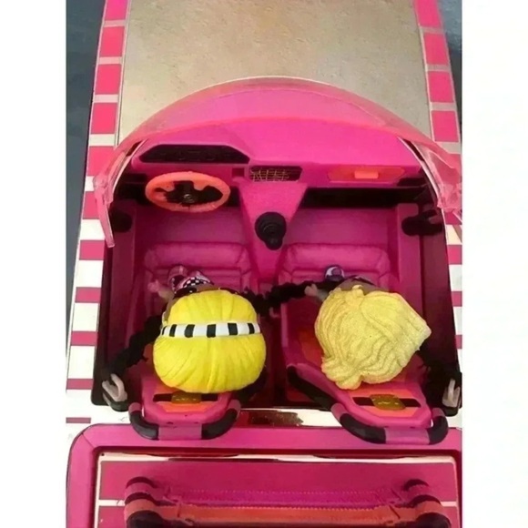 LOL Surprise Car-Pool Coup and exclusive doll - Picture 2 of 7